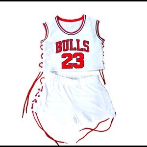 Bulls jersey&shorts set small-XL available NEW